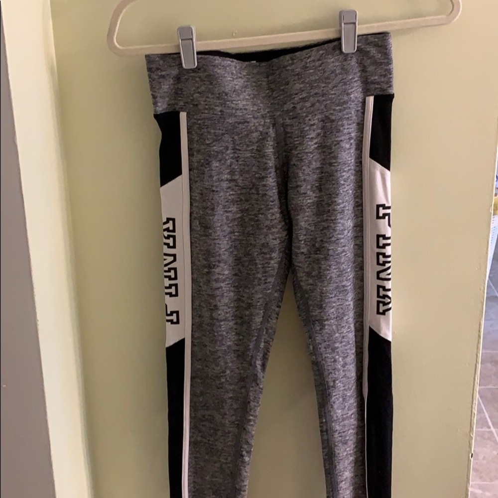 PINK ultimate leggings